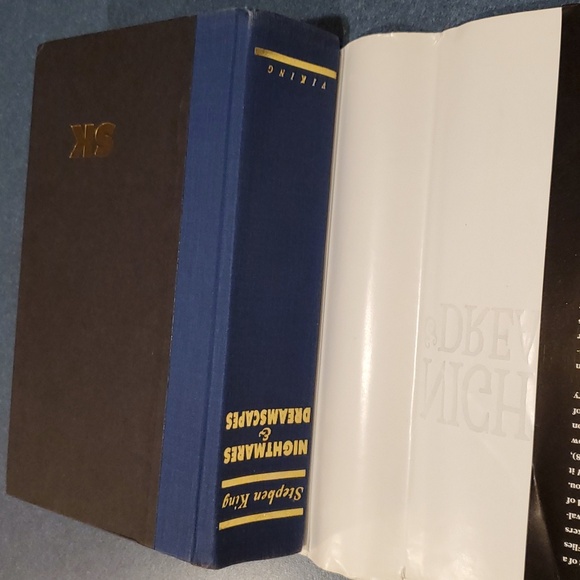 Stephen King hardcover book π» Nightmares & Dreamscapes πΊοΈ like new condition - Picture 2 of 8